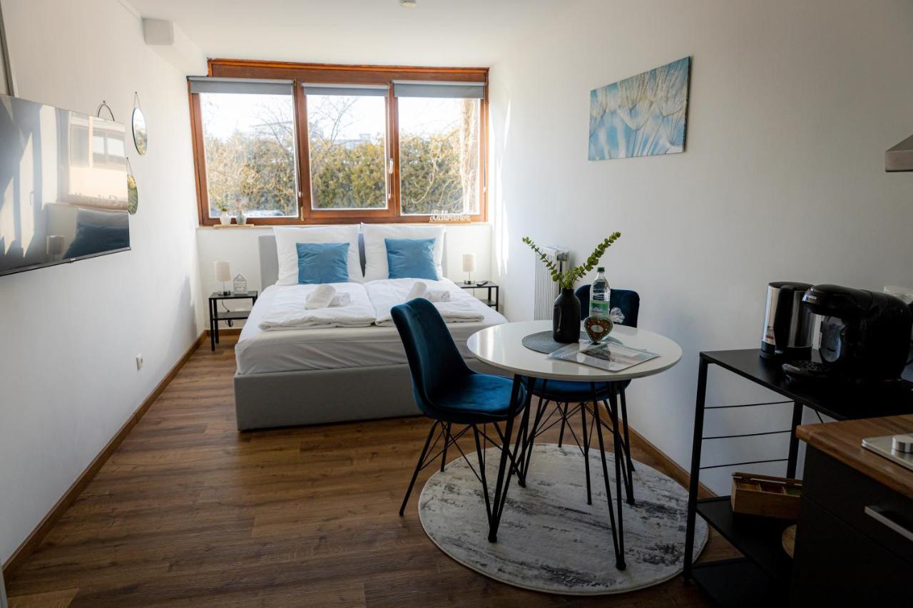 Come4Stay Passau - Holzheim I Modern I Wlan I Kueche I Parkplatz I Smarttv Mit Netflix Buitenkant foto