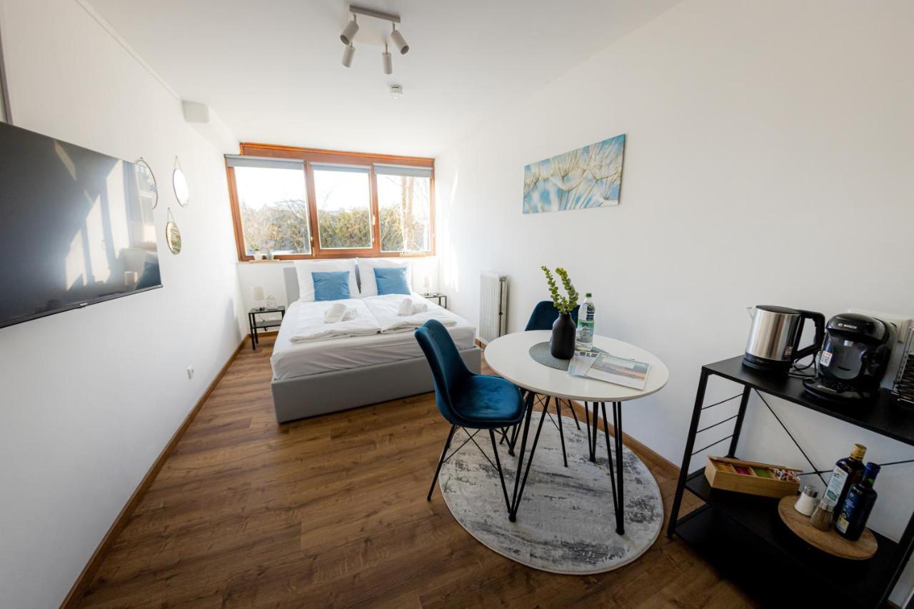 Come4Stay Passau - Holzheim I Modern I Wlan I Kueche I Parkplatz I Smarttv Mit Netflix Buitenkant foto