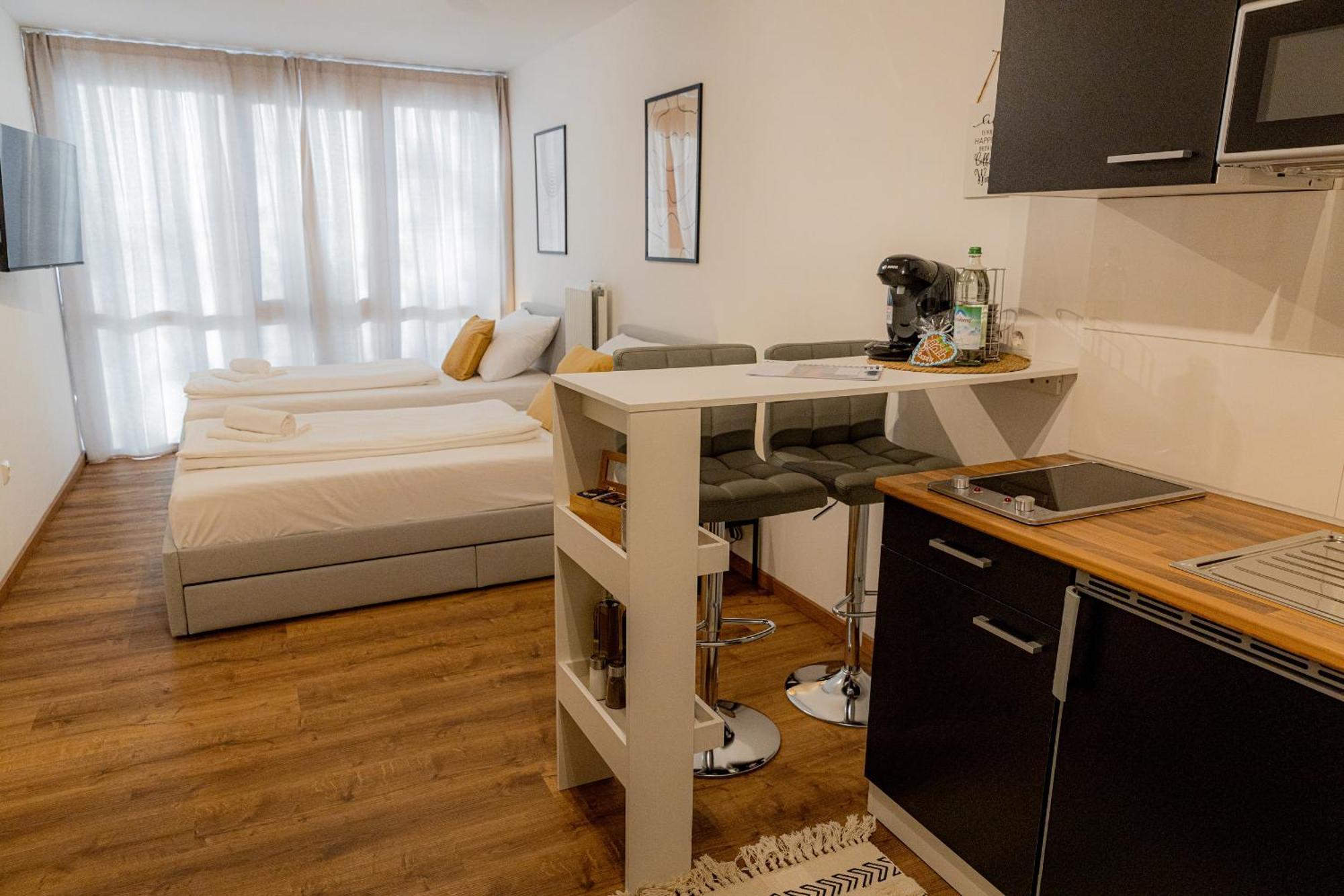 Come4Stay Passau - Holzheim I Modern I Wlan I Kueche I Parkplatz I Smarttv Mit Netflix Buitenkant foto